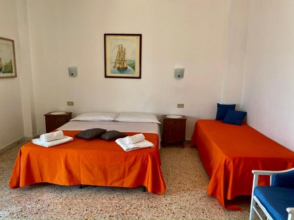 Camere Il Leone Taormina Exterior foto
